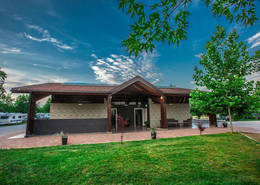 Kamp Slapic Hotel Duga Resa Exterior photo